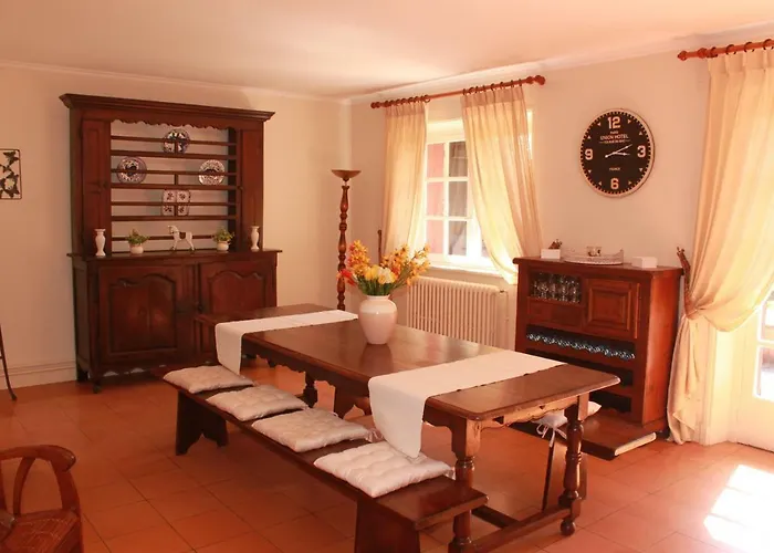 Apartment De Chantaco *